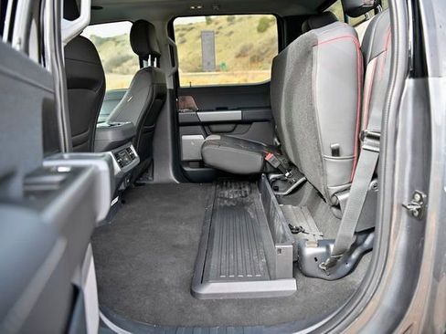New 2026 Ford F250 Lariat w/ Black Appearance Package AWD/4WD image 59