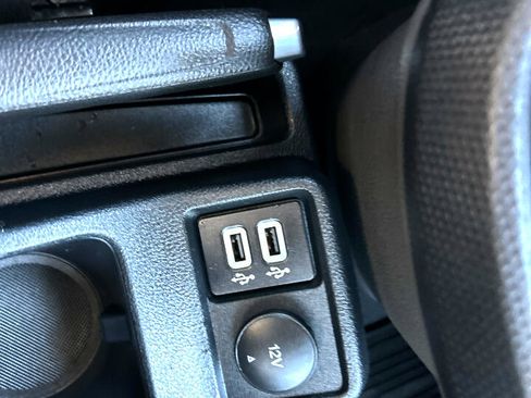 Used 2021 Ford Transit Connect XLT image 15