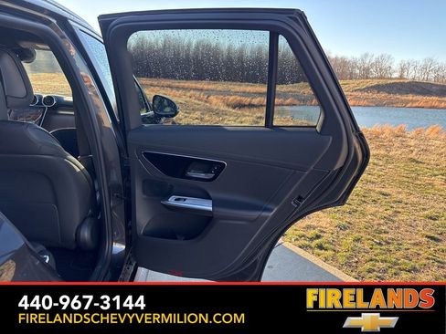 Used 2023 Mercedes-Benz GLC 300 4MATIC image 36