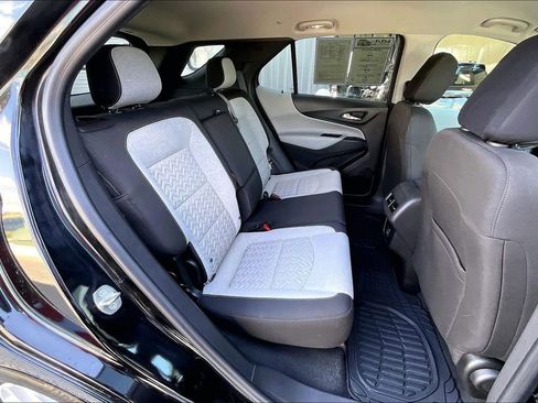 Used 2024 Chevrolet Equinox LS w/ LS Convenience Package AWD/4WD image 27