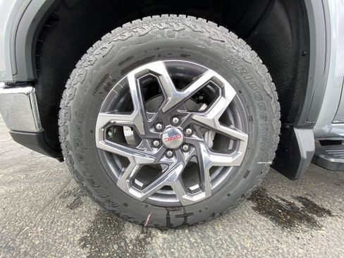 New 2026 GMC Sierra 1500 SLT w/ SLT Premium Plus Package AWD/4WD image 10