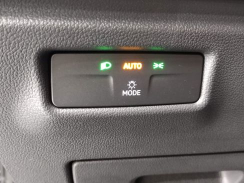 New 2026 Volkswagen Tiguan S image 19