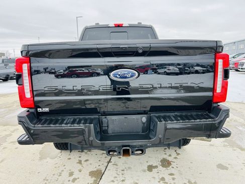 Used 2023 Ford F250 Lariat w/ Lariat Ultimate Package image 42