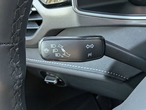New 2026 Volkswagen Taos SE FWD image 30