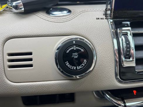 Used 2020 Lincoln Navigator L Reserve w/ Luxury Package AWD/4WD image 44
