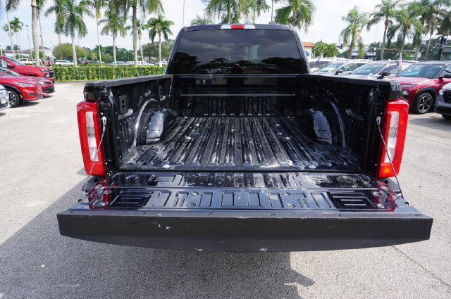 Used 2025 Ford F250 XLT w/ FX4 Off-Road Package AWD/4WD image 11
