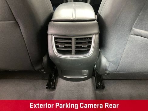 Used 2023 Chevrolet Malibu LT image 16