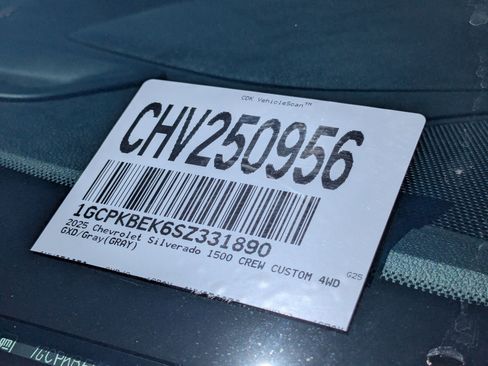 New 2025 Chevrolet Silverado 1500 Custom image 20