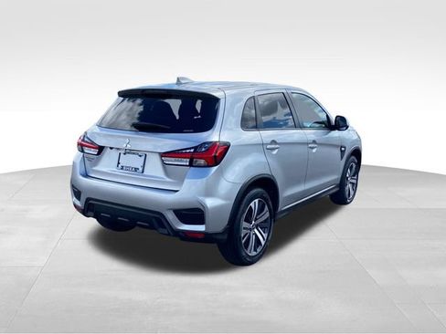 Used 2022 Mitsubishi Outlander Sport SE AWD/4WD image 3