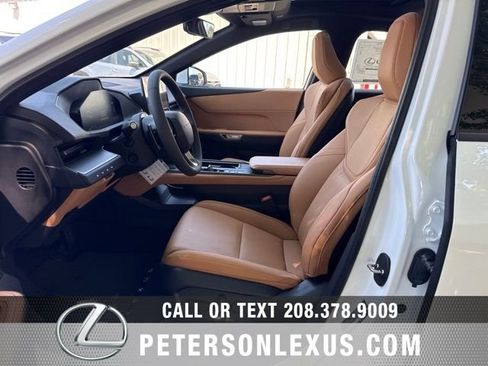 New 2026 Lexus ES 500e AWD/4WD image 22