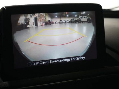 Used 2019 MAZDA MX-5 Miata Sport image 33