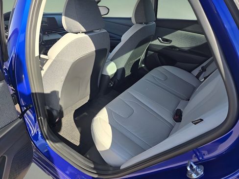 New 2026 Hyundai Elantra Limited image 15