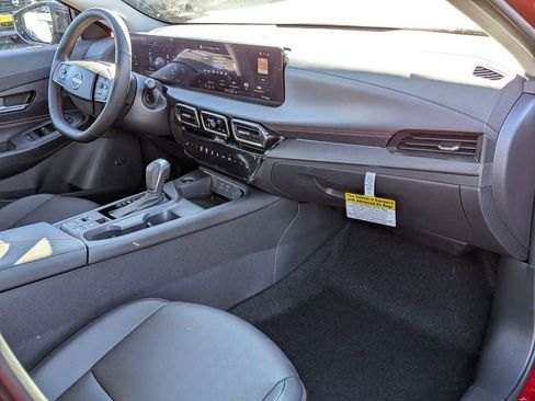 New 2026 Nissan Sentra SR w/ SR Premium Package FWD image 23