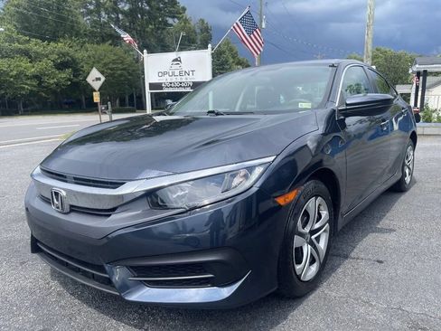 Used 2018 Honda Civic LX image 3