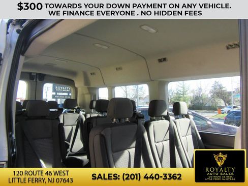 Used 2020 Ford Transit 350 XLT image 34