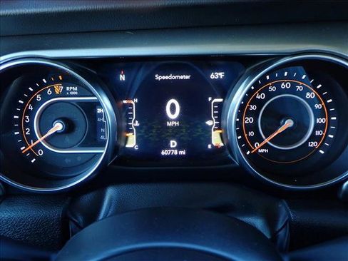 Used 2023 Jeep Gladiator Overland w/ Trailer Tow Package image 21