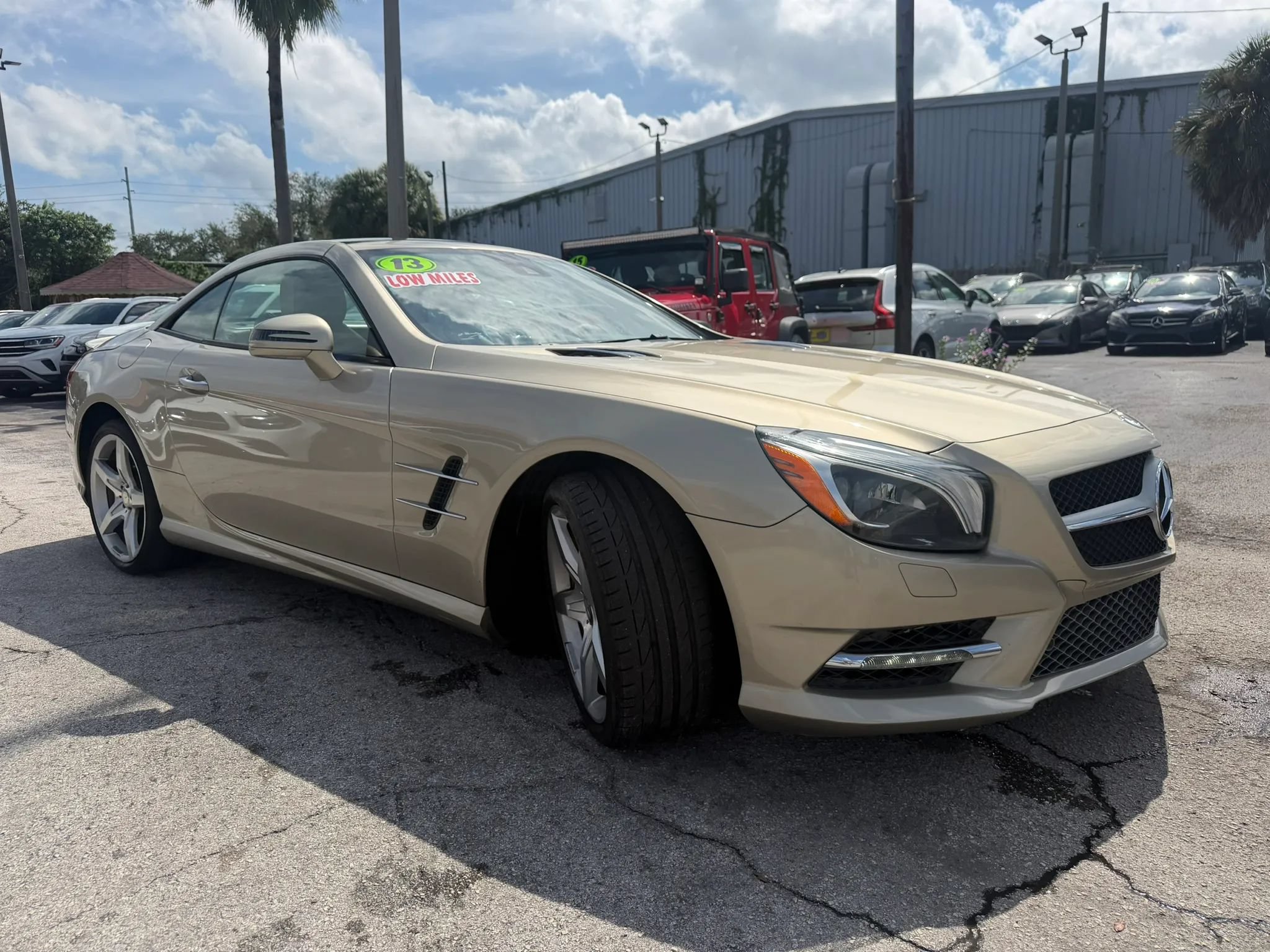 Used 2013 Mercedes-Benz SL 550 image 4