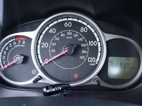 Used 2012 MAZDA MAZDA2 Touring image 29