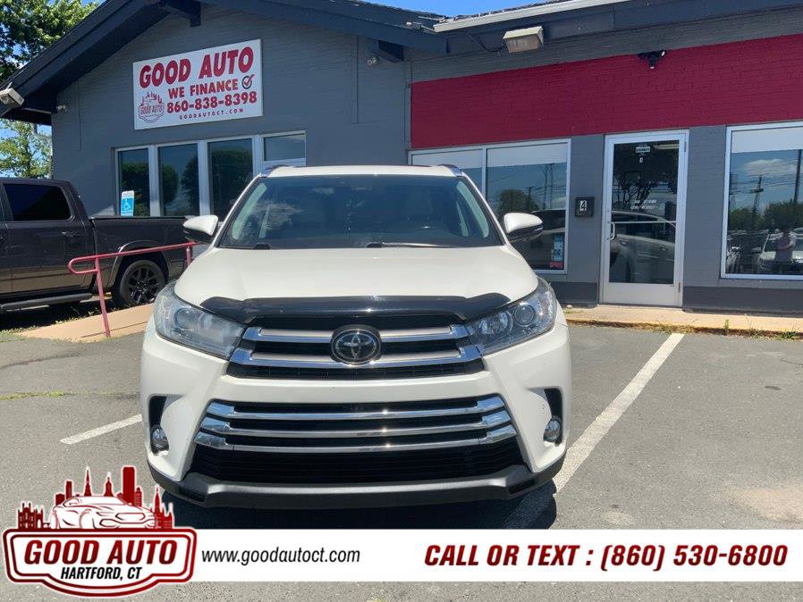 Used 2017 Toyota Highlander Limited Platinum AWD/4WD image 2