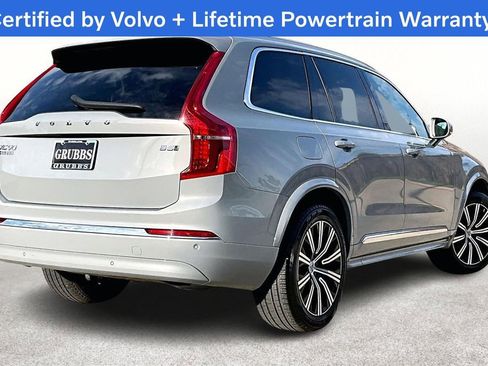 Used 2025 Volvo XC90 B5 Core AWD/4WD image 2