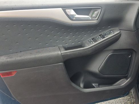 Used 2020 Ford Escape SE AWD/4WD image 13