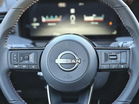 New 2026 Nissan Kicks SR FWD image 15