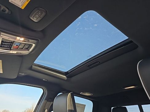 New 2026 RAM 3500 Limited AWD/4WD image 27