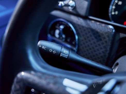 Used 2021 Rolls-Royce Cullinan Black Badge image 67