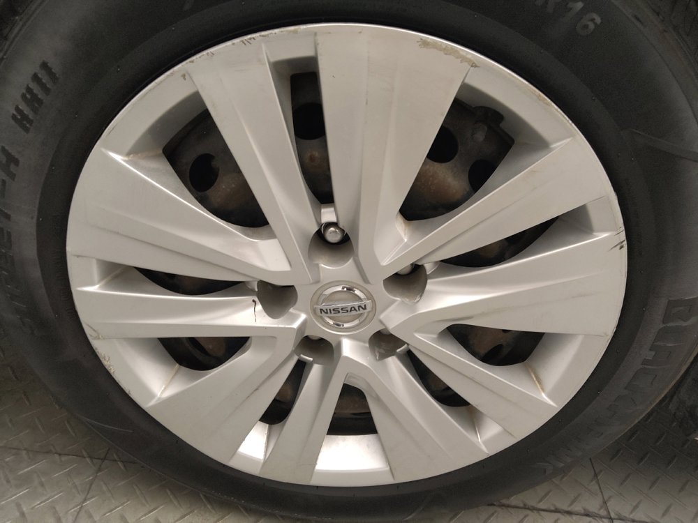 Used 2020 Nissan Sentra S FWD image 31