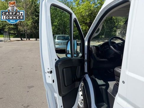Used 2025 RAM ProMaster 2500 w/ Convenience Group FWD image 10