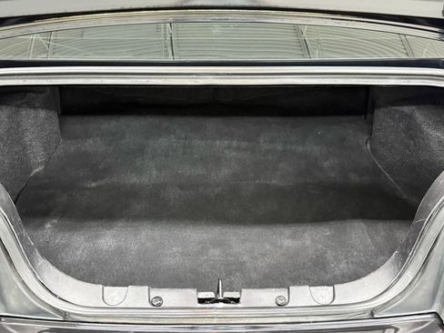 Used 2009 Ford Mustang GT Deluxe image 25