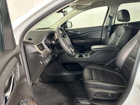 Used 2022 GMC Acadia Denali AWD/4WD image 11