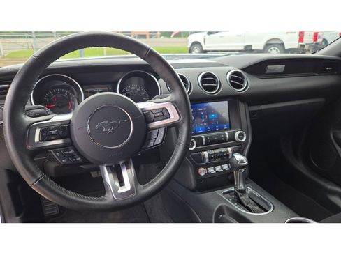 Used 2022 Ford Mustang Coupe w/ Equipment Group 101A RWD image 21