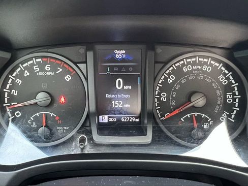 Used 2022 Toyota Tacoma SR image 17