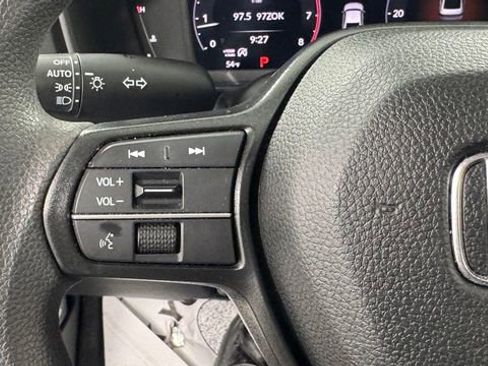 Used 2023 Honda Accord EX image 19