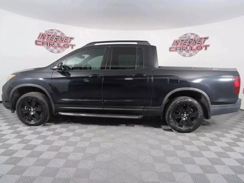Used 2017 Honda Ridgeline Black Edition image 4