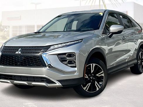 New 2026 Mitsubishi Eclipse Cross SE image 2