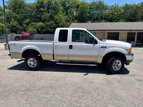 Used 2001 Ford F250 Lariat AWD/4WD image 12