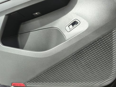 New 2026 Volkswagen Atlas SEL Premium R-Line image 33