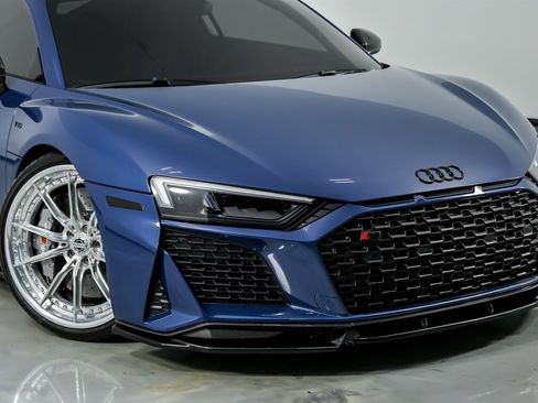Used 2022 Audi R8 V10 performance image 3
