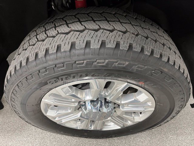 Used 2022 GMC Sierra 3500 Denali w/ Denali Ultimate Package AWD/4WD image 18