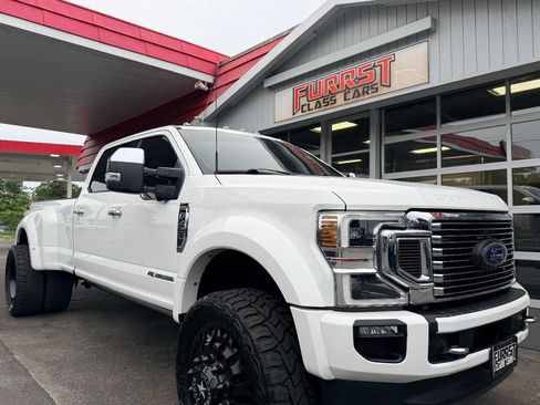 Used 2022 Ford F450 Platinum w/ FX4 Off-Road Package AWD/4WD image 14