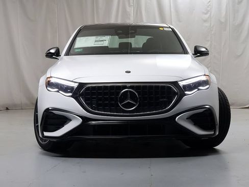 New 2027 Mercedes-Benz E 53 AMG e 4MATIC Sedan image 5