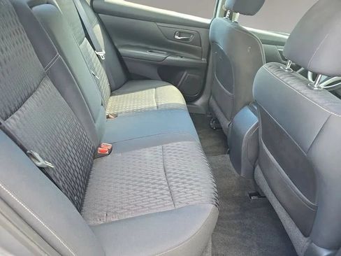Used 2017 Nissan Altima 2.5 S w/ Power Driver Seat Package FWD image 13