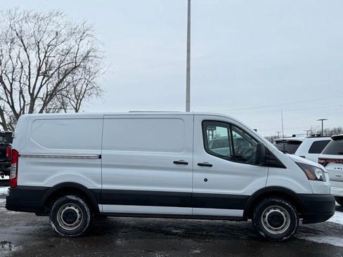 Certified 2019 Ford Transit 150 130 Low Roof image 25