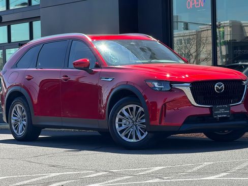 Certified 2025 MAZDA CX-90 Plug-In Hybrid w/ Preferred AWD/4WD image 2