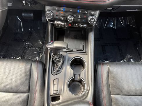 Used 2023 Dodge Durango R/T AWD/4WD image 11