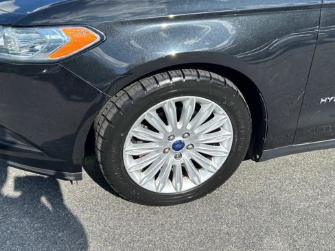 Used 2014 Ford Fusion S image 9