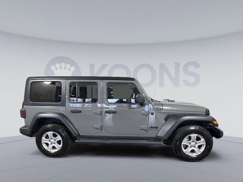 Used 2023 Jeep Wrangler Sport S image 8