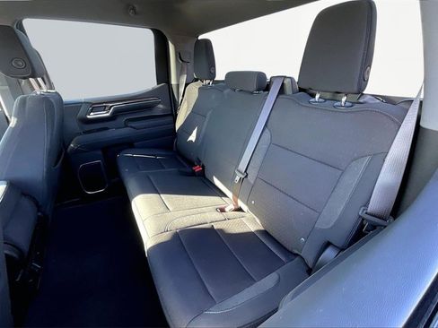 Used 2024 Chevrolet Silverado 1500 LT image 24